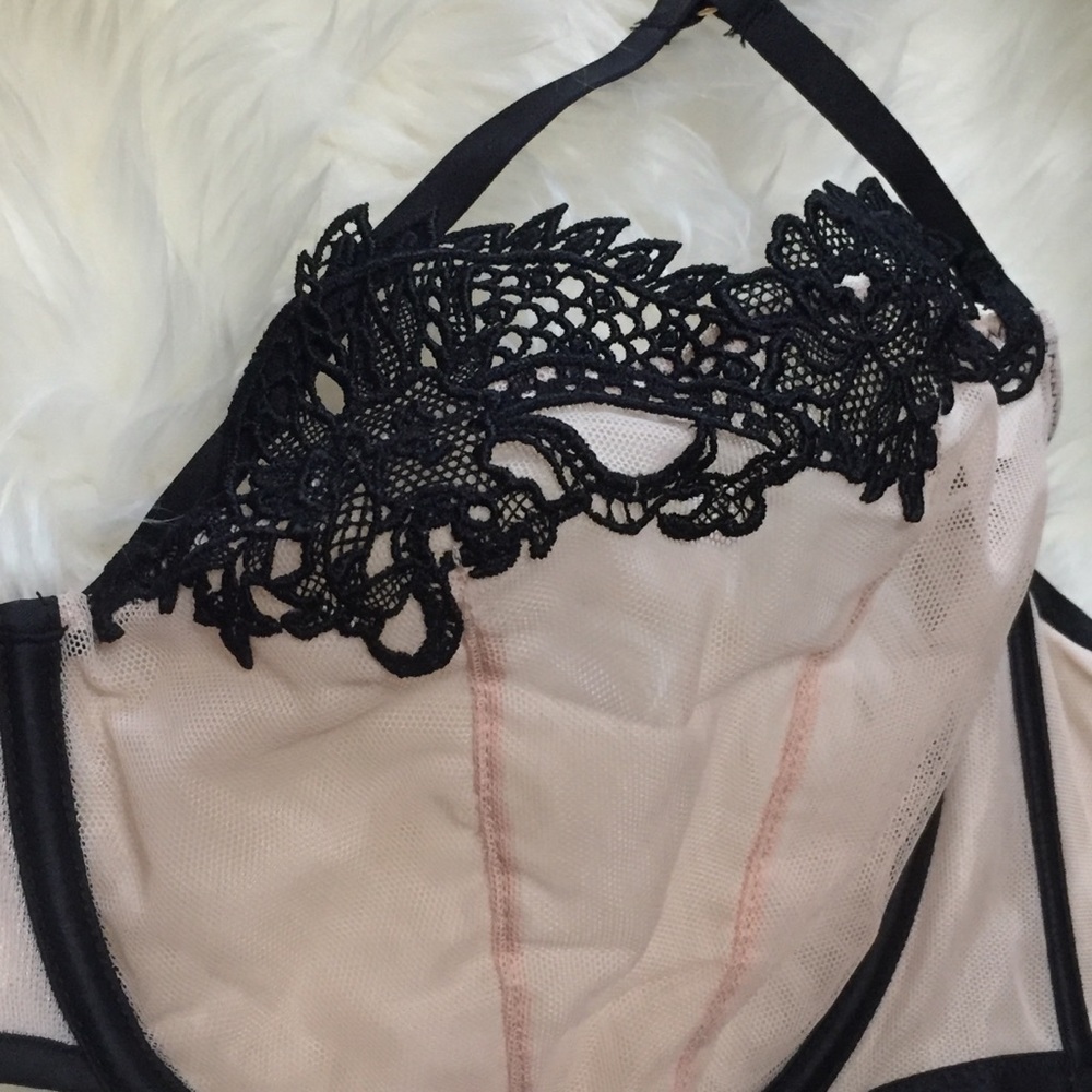 NWT VS 36DD Unlined Dragon Lace Balconette Bra - Picture 11 of 12